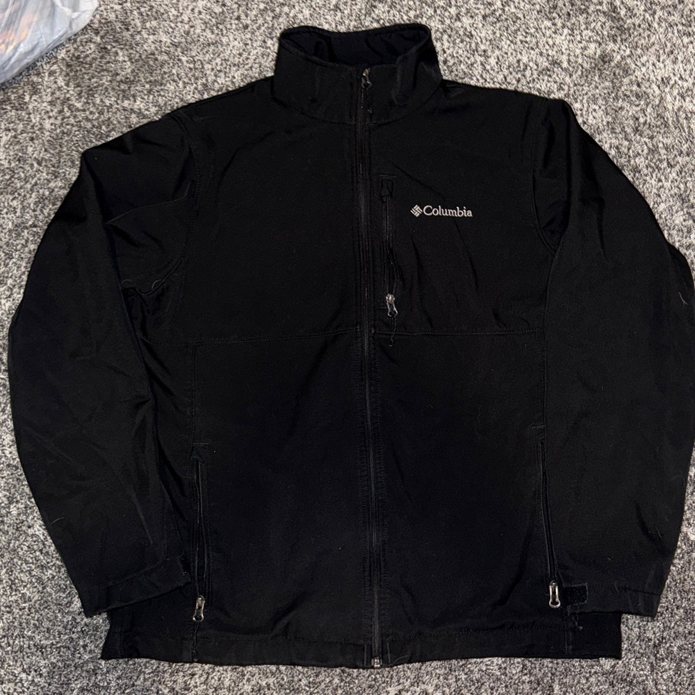 Columbia Men's Black Performance Jacket